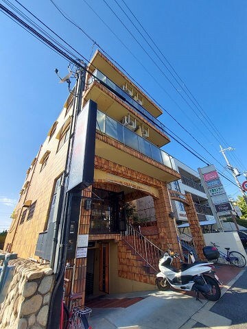 塚口駅 徒歩6分 3階の物件外観写真