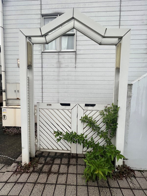 ウイング三軒茶屋の物件外観写真