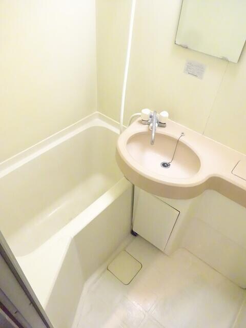 ウイング三軒茶屋の物件内観写真