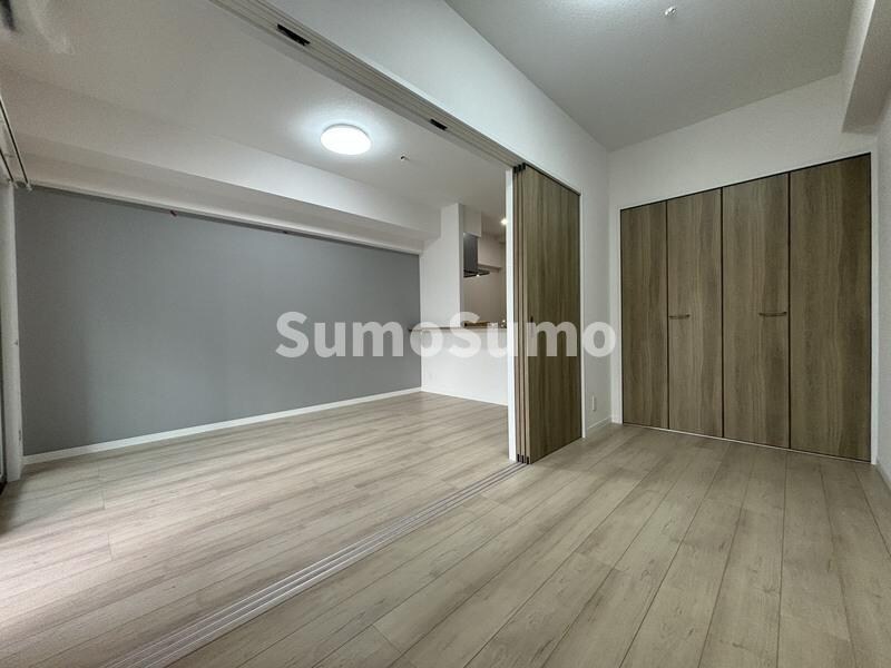 ラシュール・イン大橋Ⅱの物件内観写真