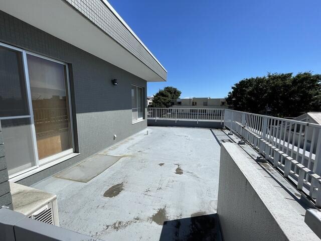 イーストヴァリュー弦巻の物件外観写真