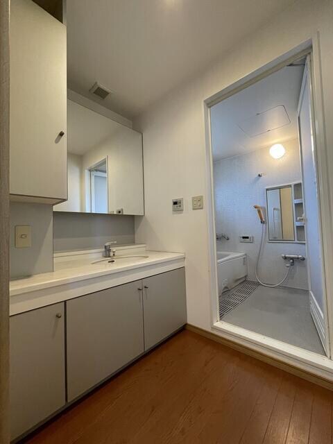 イーストヴァリュー弦巻の物件内観写真