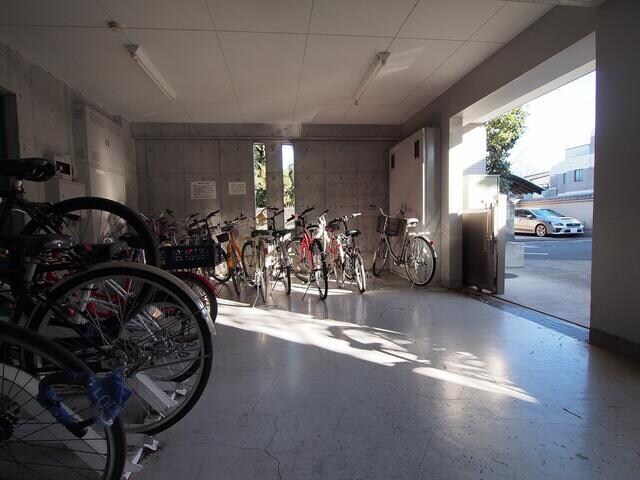 イーストヴァリュー弦巻の物件内観写真