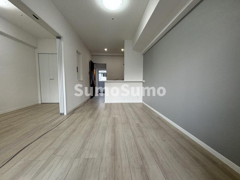 ラシュール・イン大橋Ⅱの物件内観写真