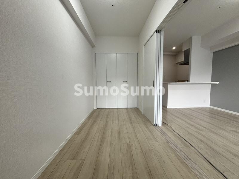 ラシュール・イン大橋Ⅱの物件内観写真