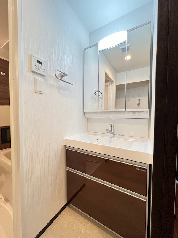 谷町四丁目駅 徒歩3分 2階の物件内観写真