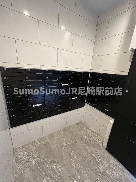 出屋敷駅 徒歩2分 12階の物件外観写真