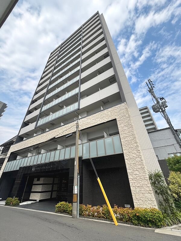 九条駅 徒歩3分 11階の物件外観写真