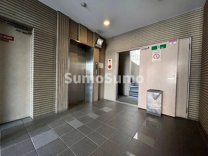 なんば駅 徒歩3分 9階の物件外観写真