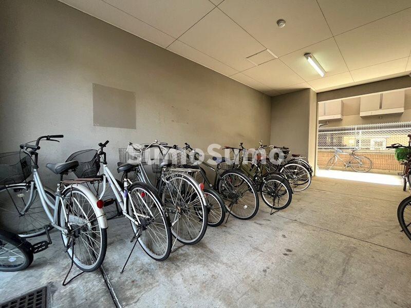 なんば駅 徒歩3分 9階の物件外観写真