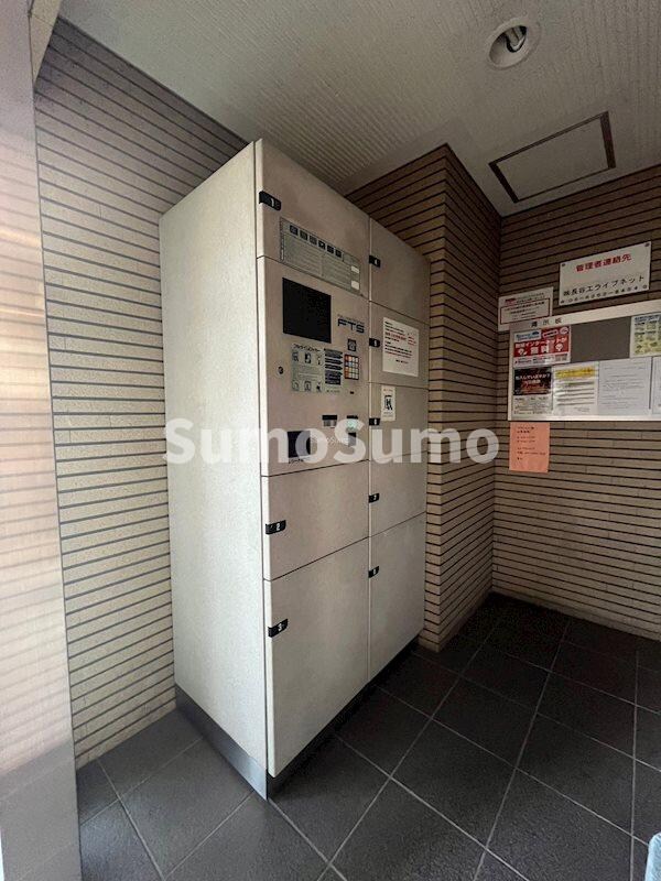 なんば駅 徒歩3分 9階の物件外観写真