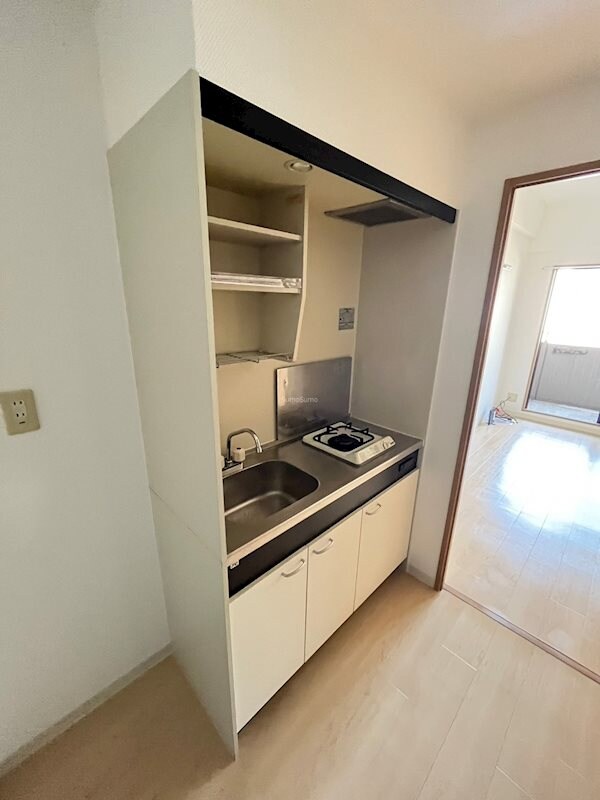 ＪＲ難波駅 徒歩3分 5階の物件内観写真