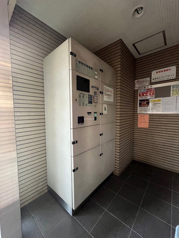 ＪＲ難波駅 徒歩3分 5階の物件内観写真