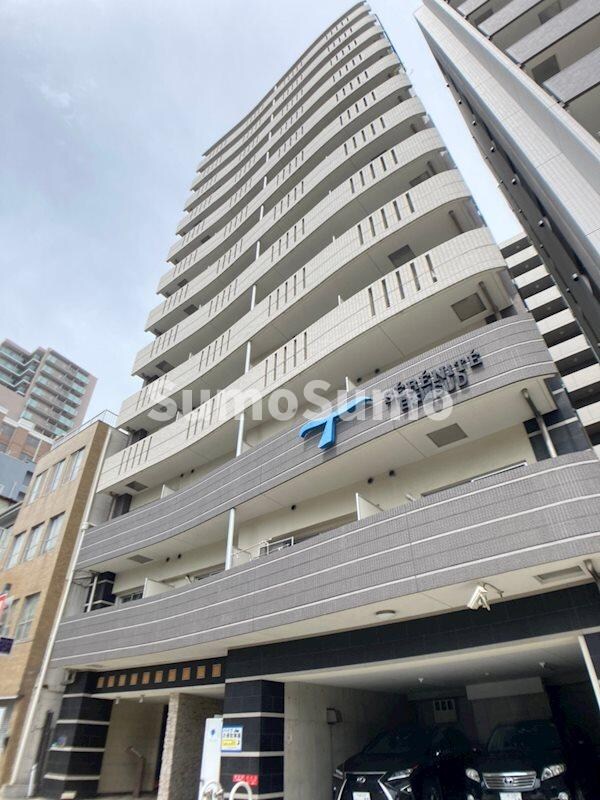 なんば駅 徒歩5分 3階の物件外観写真