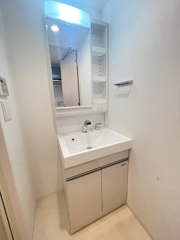 北浜駅 徒歩7分 5階の物件内観写真