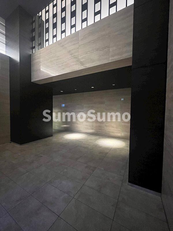 本町駅 徒歩5分 6階の物件外観写真