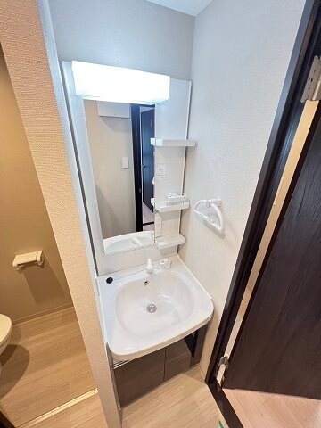 尼崎駅 徒歩8分 9階の物件内観写真