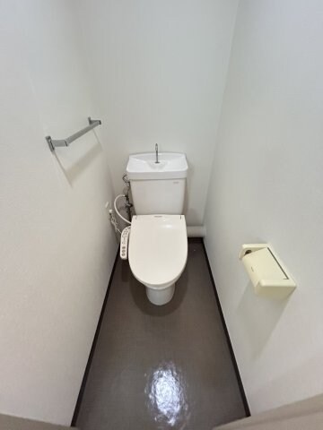 ADORERの物件内観写真