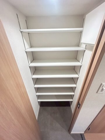 スプランディッド本町東DUEの物件内観写真