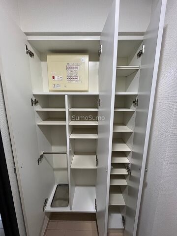 北浜駅 徒歩5分 9階の物件内観写真