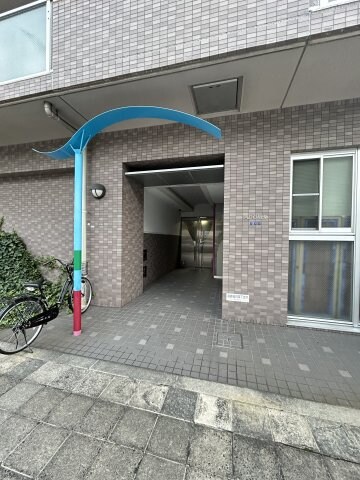 ADORERの物件外観写真