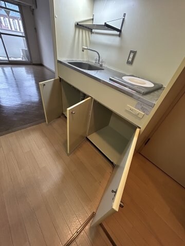 ADORERの物件内観写真