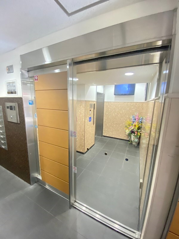 心斎橋駅 徒歩5分 7階の物件外観写真