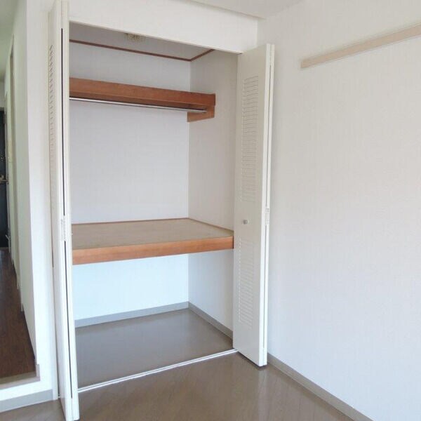 ADORERの物件内観写真