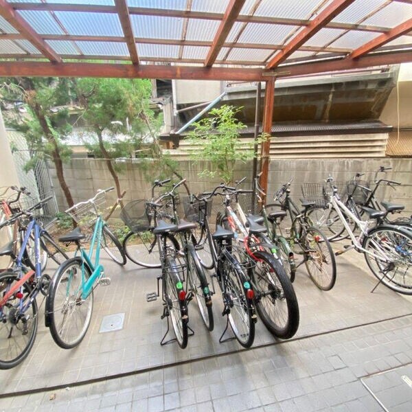 ADORERの物件内観写真