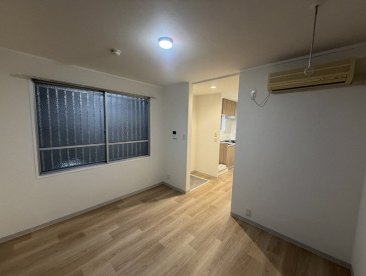 エルム小谷(旧館)の物件内観写真