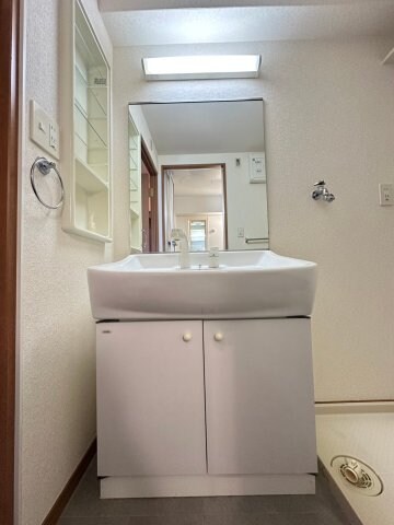 ジェネシス竹下の物件内観写真