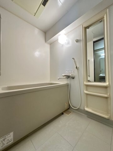 ジェネシス竹下の物件内観写真