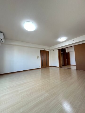 ジェネシス竹下の物件内観写真