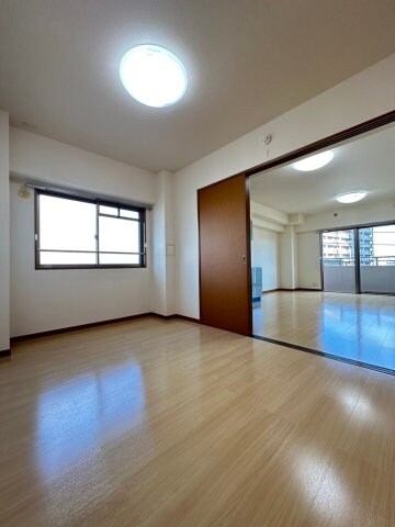 ジェネシス竹下の物件内観写真