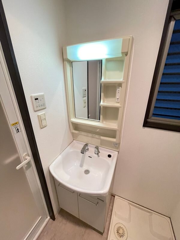 長堀橋駅 徒歩5分 8階の物件内観写真