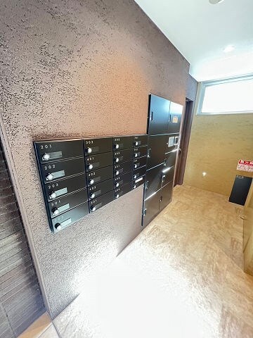 尼崎駅 徒歩4分 5階の物件外観写真