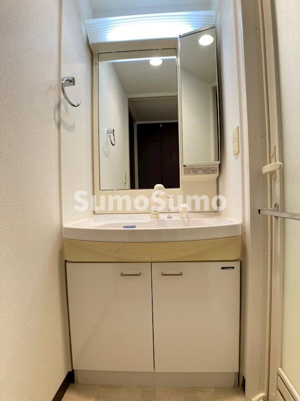 本町駅 徒歩3分 3階の物件内観写真