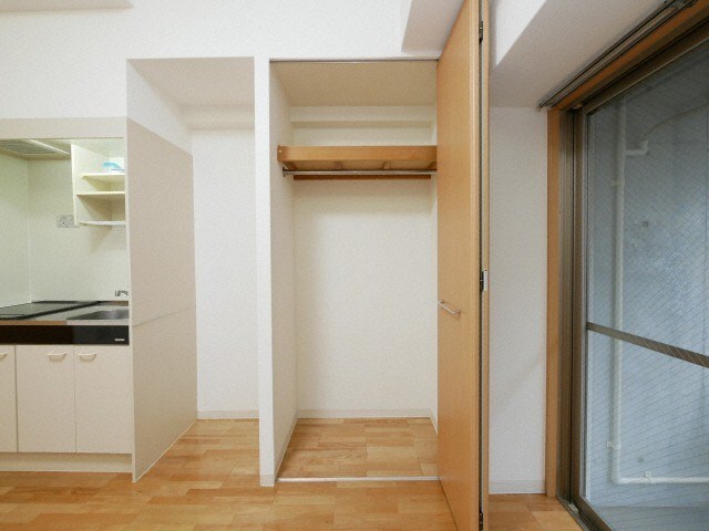 レジデンス本町の物件内観写真