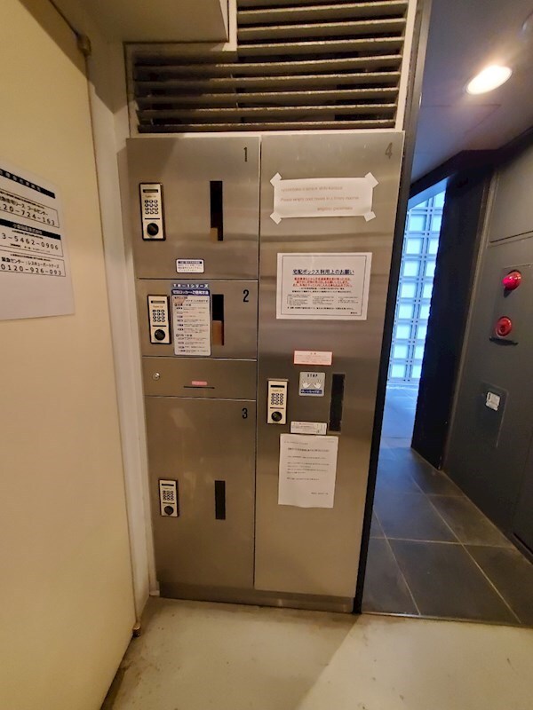 カーザエルミタッジオの物件外観写真