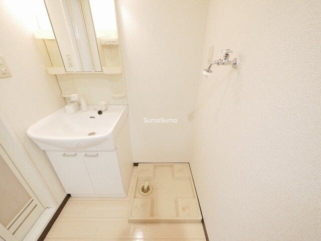 阿波座駅 徒歩1分 7階の物件内観写真