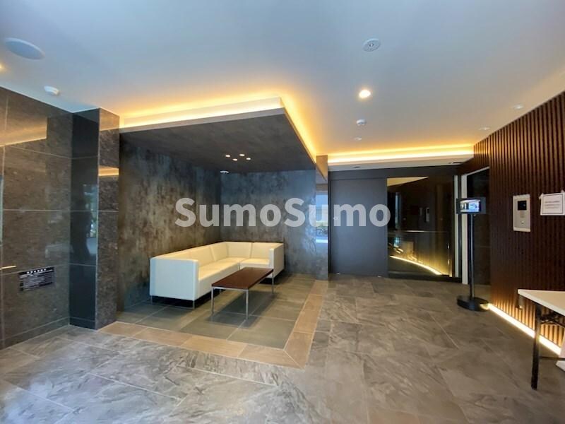 レジディア中目黒Ⅲの物件外観写真