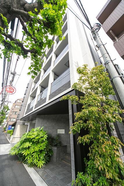 メゾン・クロイゾンの物件外観写真