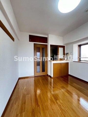 箱崎駅 徒歩7分 7階の物件内観写真