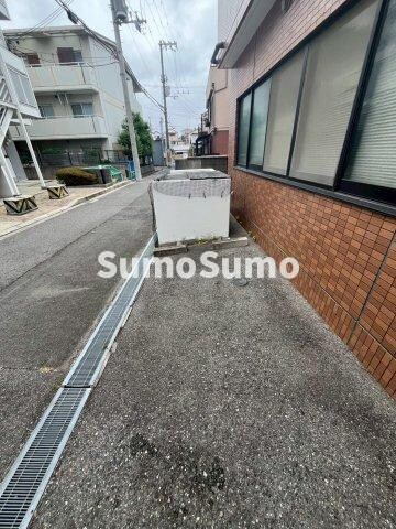 スペースプログレスの物件外観写真