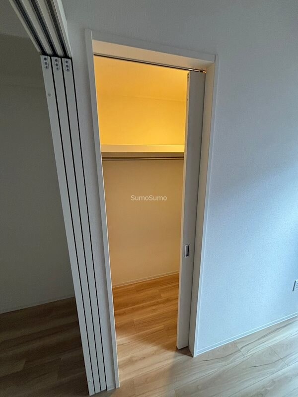 セレニテ難波グランデシュッドの物件内観写真