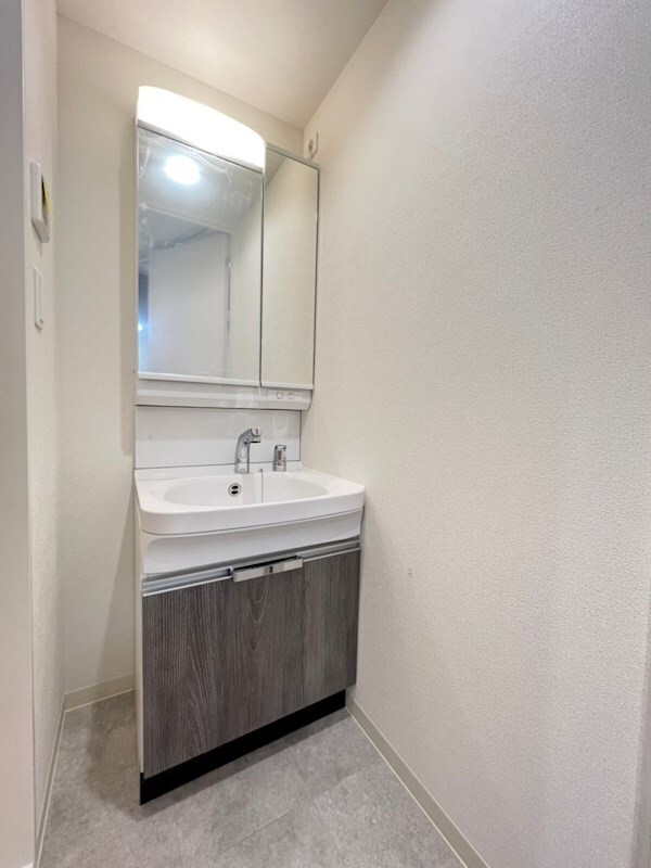 大国町駅 徒歩3分 2階の物件内観写真