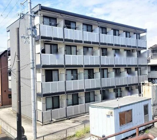 レオパレスWING西淀の物件外観写真