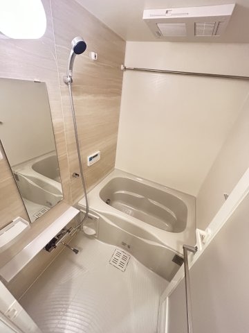 コンフォリア・リヴ北浜淡路町の物件内観写真