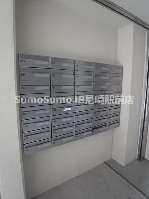 出屋敷駅 徒歩8分 2階の物件外観写真