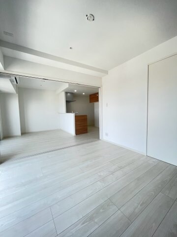 CREST西新の物件内観写真